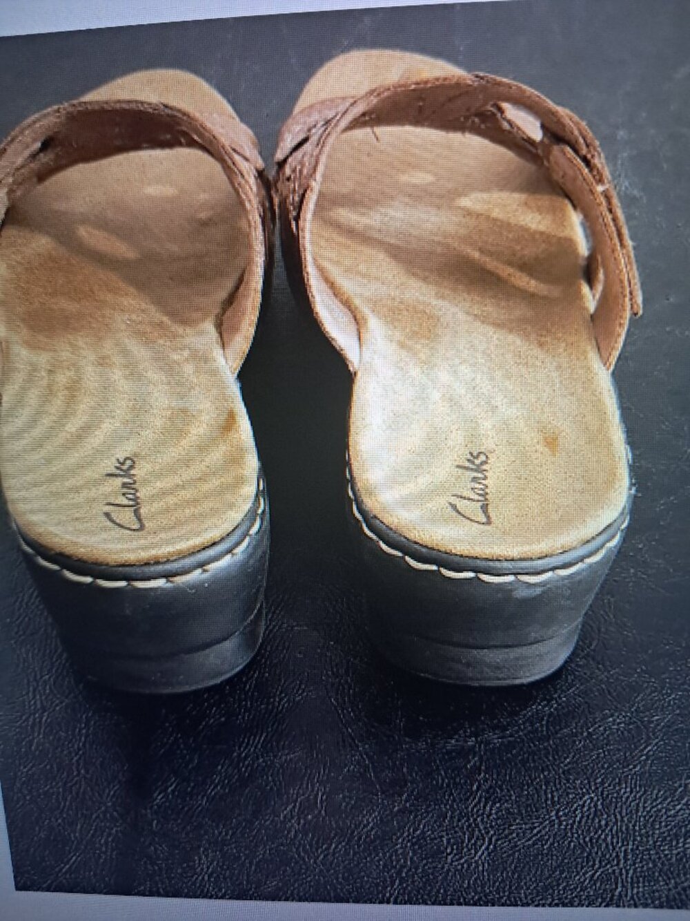 Clarks Lexi Slide Leather Strappy Dark Tan Size 9.5M Sandal - Picture 5 of 8